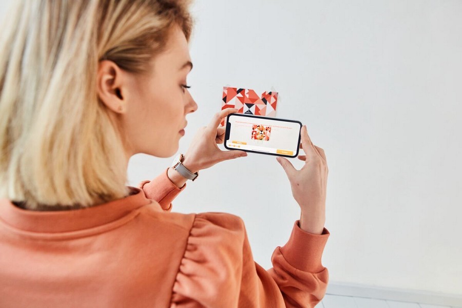 Vogels TVM1613 Tilt TV Wall Mount 40-77 Black